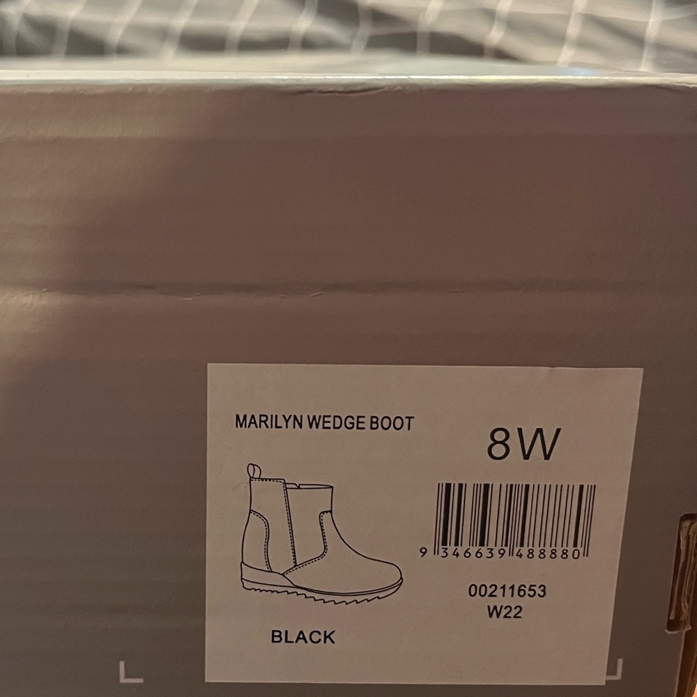 Boots - Picture 2 of 2